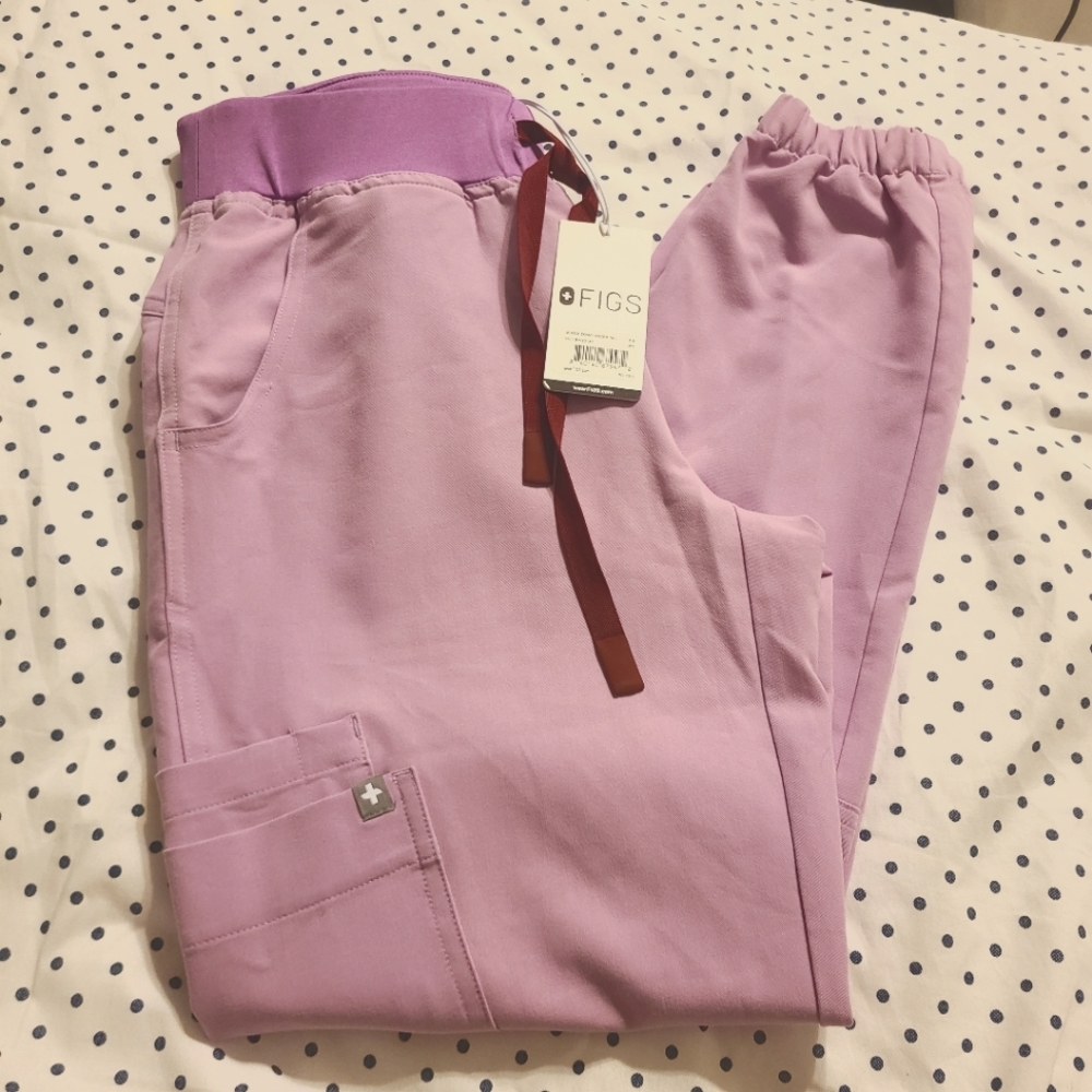 NWT FIGS KADE SKINNY JOGGER SCRUBS